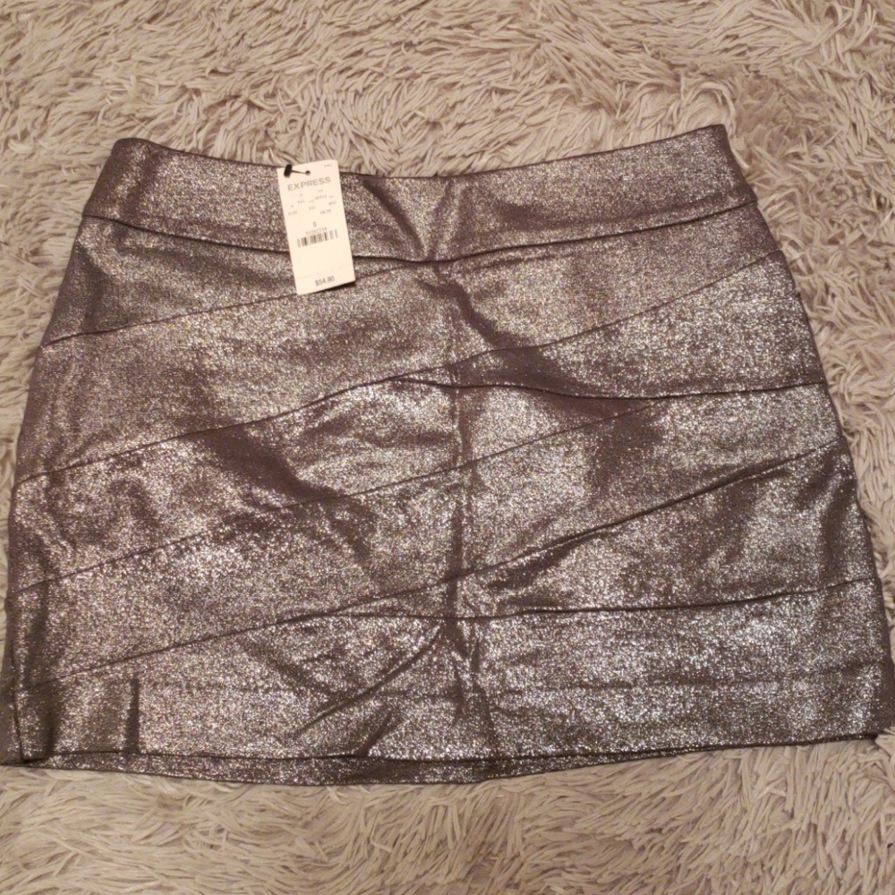 NWT Express Silver Metallic Mini Skirt Size 0